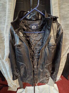 EMPORIO & CO Woman's Leather Jacket - Size Medium